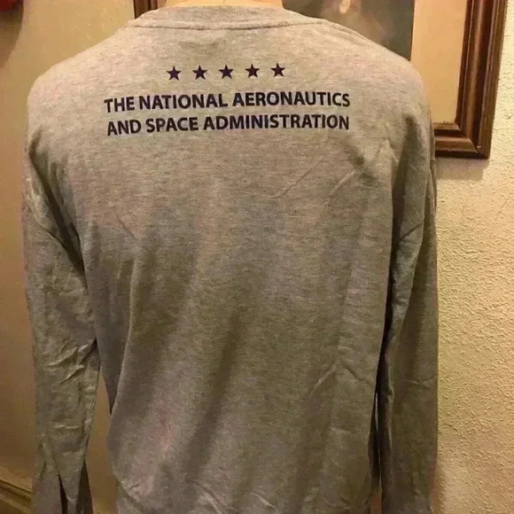 H&M Divided Gray NASA Crew Neck Long Sleeve Pullover Top Size L - Picture 3 of 6